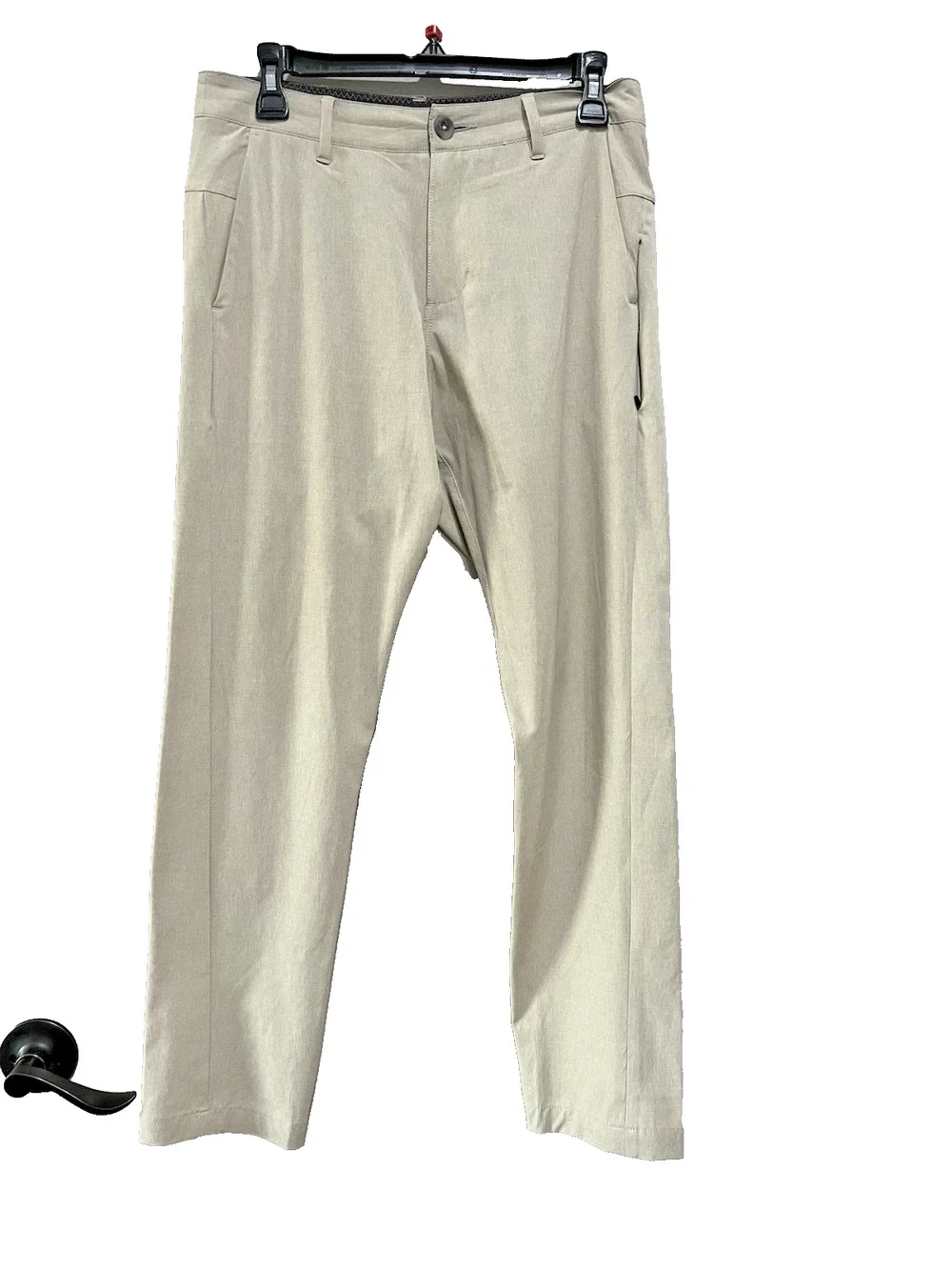 Vuori Aim Chino Pant Men's 28 Stretch khaki Performance Slim Golf Travel